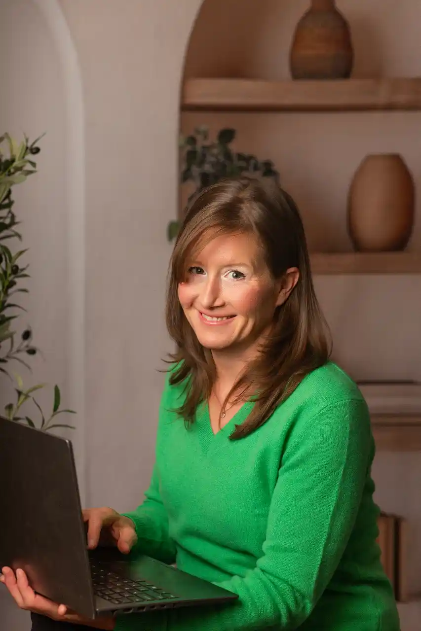 Dr. Gudrun M. Welder